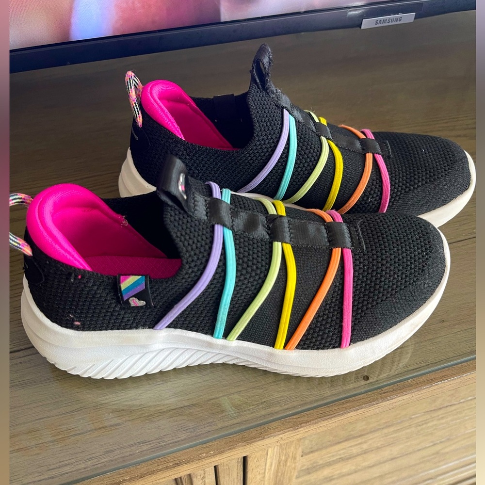 Skechers girls Size 1
